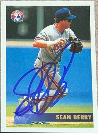 Sean Berry Signed 1996 Topps Baseball Card - Montreal Expos - PastPros