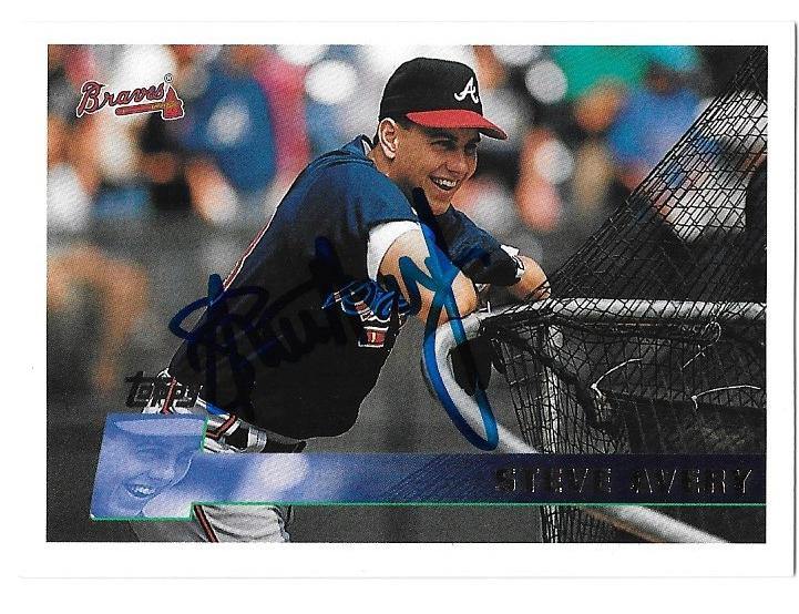 Steve Avery Signed 1996 Topps Baseball Card - Atlanta Braves - PastPros