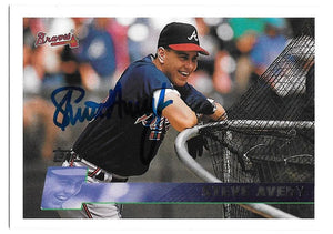 Steve Avery Signed 1996 Topps Baseball Card - Atlanta Braves - PastPros