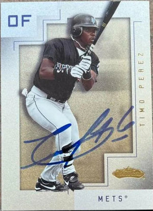 Timo Perez Signed 2001 Fleer Showcase Baseball Card - New York Mets