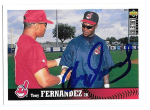 Tony Fernandez Signed 1996 Collector's Choice Baseball Card - Cleveland Indians - PastPros