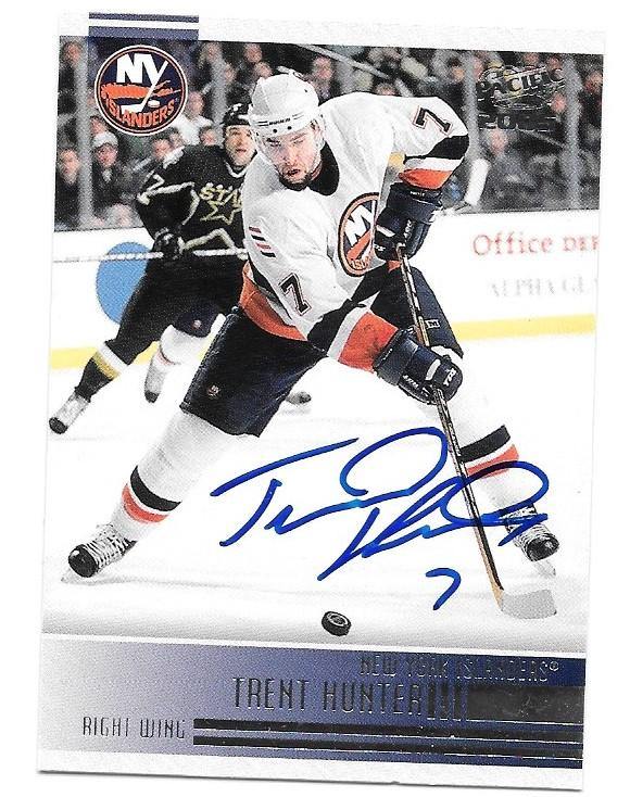Trent Hunter Signed 2005-06 Pacific Hockey Card - New York Islanders - PastPros
