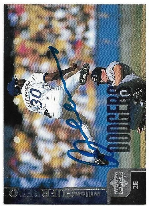 Wilton Guerrero Signed 1998 Upper Deck Baseball Card - Los Angeles Dodgers